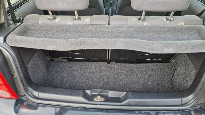 Volkswagen Lupo (Nr 124) Szyberdach, Radio, 1.4 MPI modelowo 2003