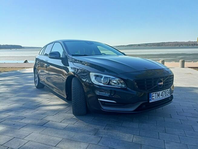 Volvo V60 model 2015, bardzo zadbane, serwisowane, pełna historia pojazdu