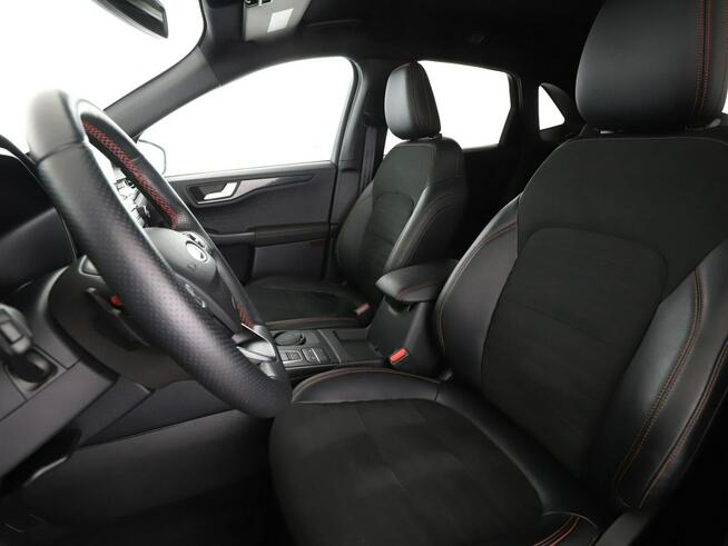 Ford Kuga 4x4 automat full LED skóra/alcantara virtyal cocpit navi grzane fotele
