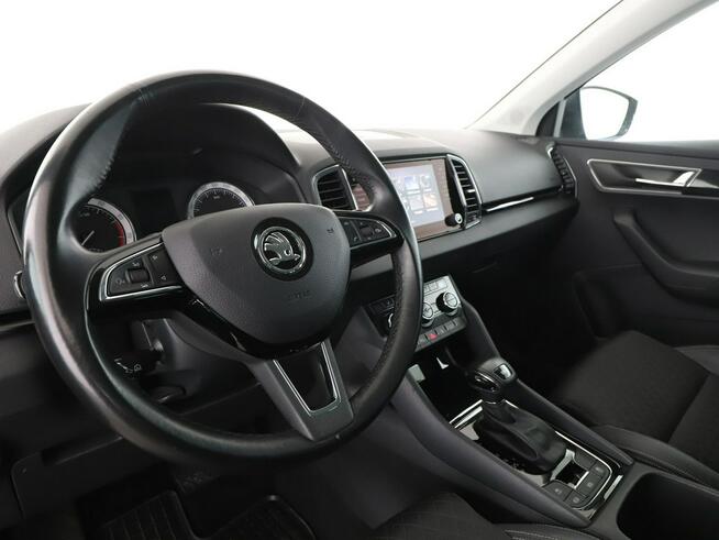 Škoda Karoq DSG full LED półskóra navi grzane fotele klima auto kamera i czujniki