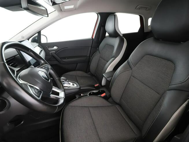 Renault Captur PHEV Intens navi PDC-kamera tempomat hak półskóra LED