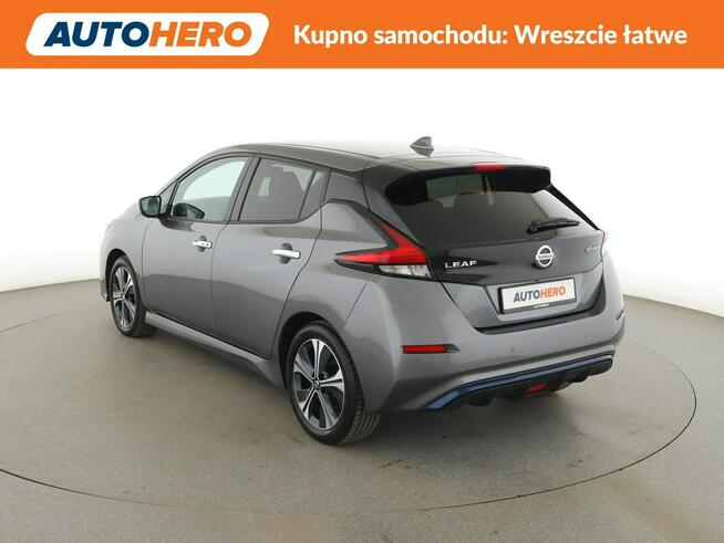 Nissan Leaf navi kamera360 grzane fotele ACC