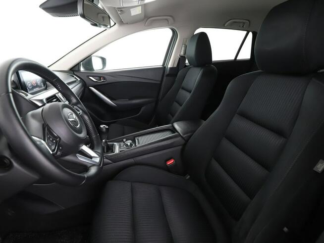 Mazda 6 klima auto navi grzane fotele kamera i czujniki parakowania