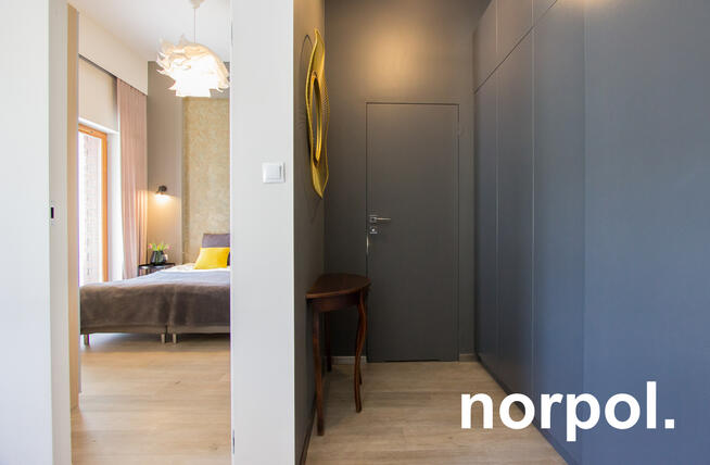 Nowoczesne mieszkanie z loggią i tarasem / Modern apartment with loggia