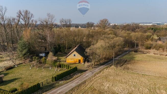 Dom z działką na sprzedaż