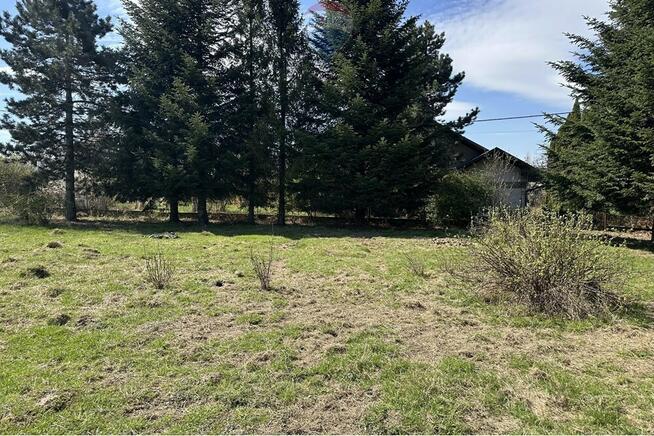 Działka inwestycyjna mieszkaniowa + usługa