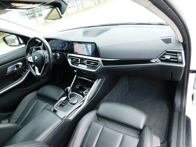 BMW 318 2.0D z Gwarancją Line Shadow Model 2022r