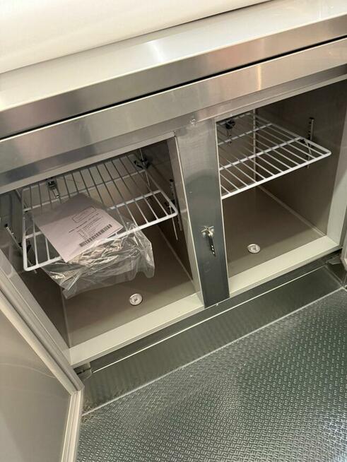 Producent przyczep gastronomicznych z pełnym wyposażeniem FO