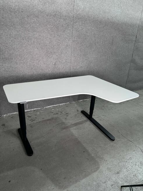 Syndyk sprzeda używane meble Ikea