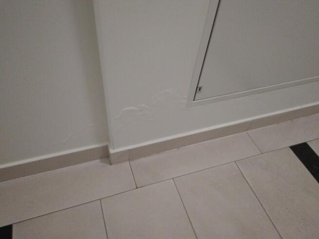 Remont po zalaniu mieszkania.Likwidacja zacieków i zagrzybie