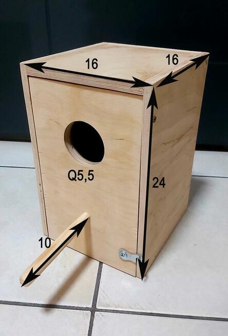 dla falistej - nierozłączki budka lęgowa