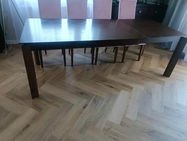 Stół z 8 krzesłami