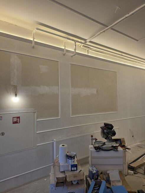 Malowanie wnętrz ,szpachlowanie, tapety,montaż sztukaterii.