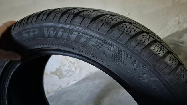Sprzedam komplet opon zimowych Dunlop 235/50R19