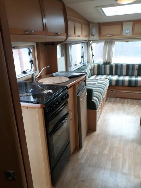 Abbey (Swift) Vogue 417 GTS (4/5 osobowa)