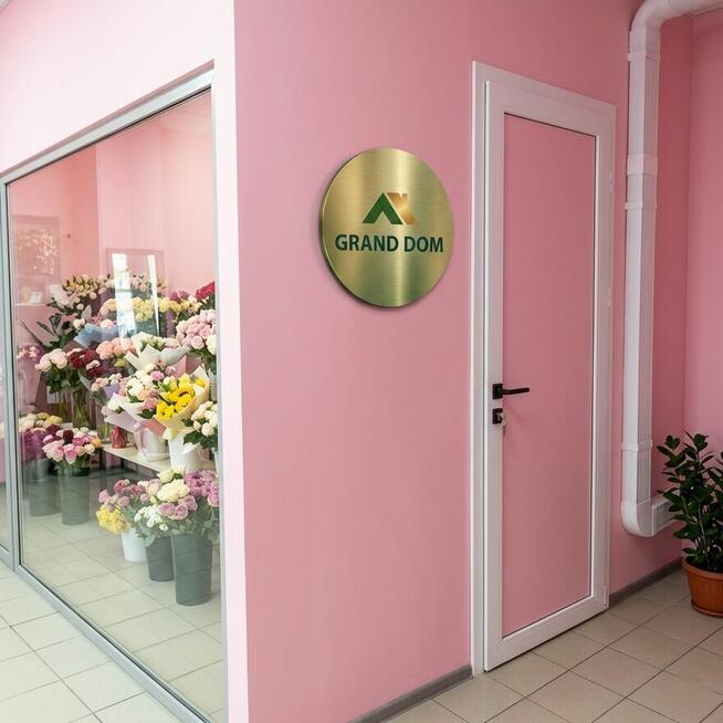 Oferuję na sprzedaż kwiaciarnię wraz z cesją umowy najmu lok