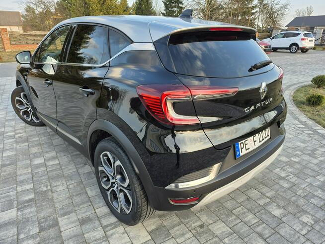 Renault Captur navi klimatyzacja xenon kamera bezwypadkowy przebieg !