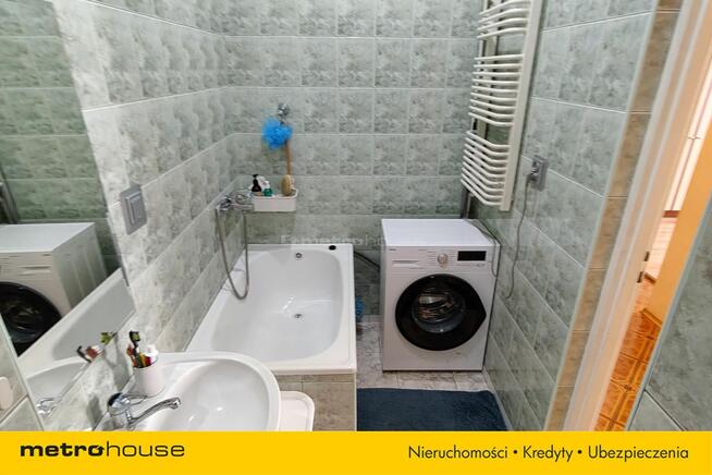 Na sprzedaż mieszkanie na parterze w kamienicy.