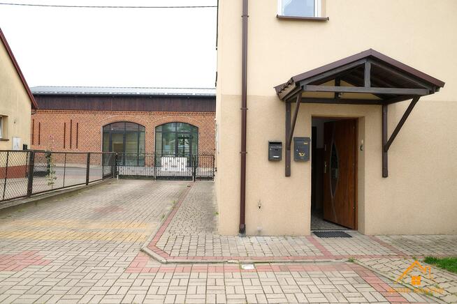 komfortowe z działką i garażami