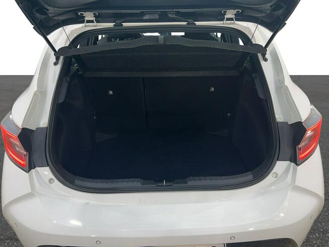 Toyota Corolla 1.2 T Comfort Hatchback