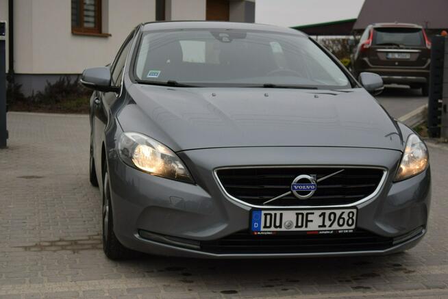 Volvo V40 1.6D 2015r Navi/ Klima/ Tempomat/ Hak/ Sprowadzony
