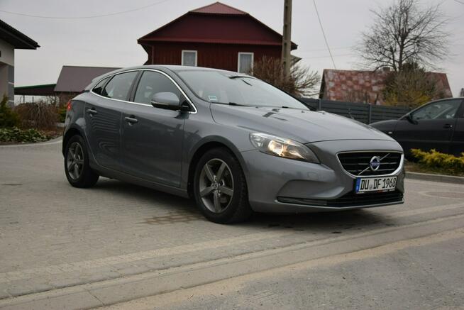 Volvo V40 1.6D 2015r Navi/ Klima/ Tempomat/ Hak/ Sprowadzony