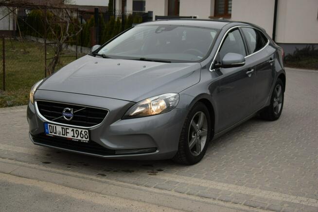Volvo V40 1.6D 2015r Navi/ Klima/ Tempomat/ Hak/ Sprowadzony