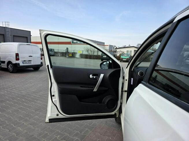 Nissan Qashqai 2.0 16v 140 koni Szklany dach Klimatronik możliwa ZAMIANA