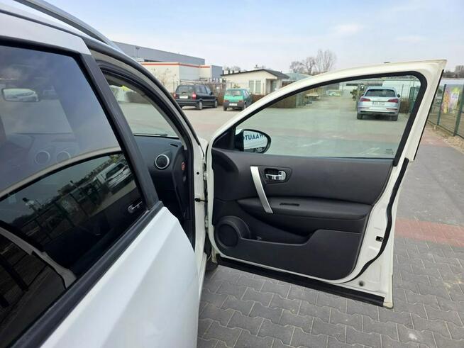 Nissan Qashqai 2.0 16v 140 koni Szklany dach Klimatronik możliwa ZAMIANA