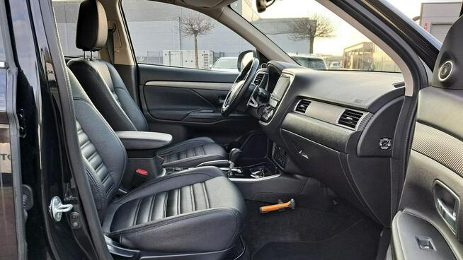 Mitsubishi Outlander 2.0 16V 150 koni Nawigacja Skóra Klimatronik możliwa ZAMIANA