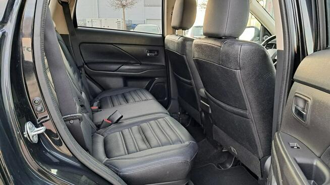 Mitsubishi Outlander 2.0 16V 150 koni Nawigacja Skóra Klimatronik możliwa ZAMIANA