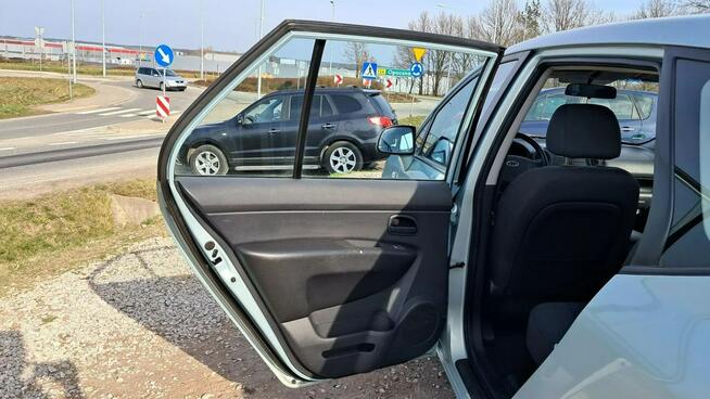 Kia Carens 2.0 CVVT 145 koni Klimatyzacja możliwa ZAMIANA
