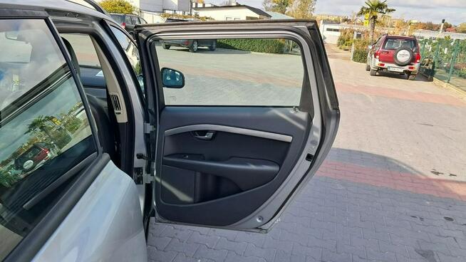 Volvo V70 2.0 16V 145 koni Skóra Nawigacja Klimatronik możliwa ZAMIANA