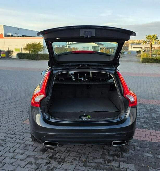 Volvo V60 2.4 D6 Plug-IN Hybrid Nawigacja Klimatronik możliwa ZAMIANA