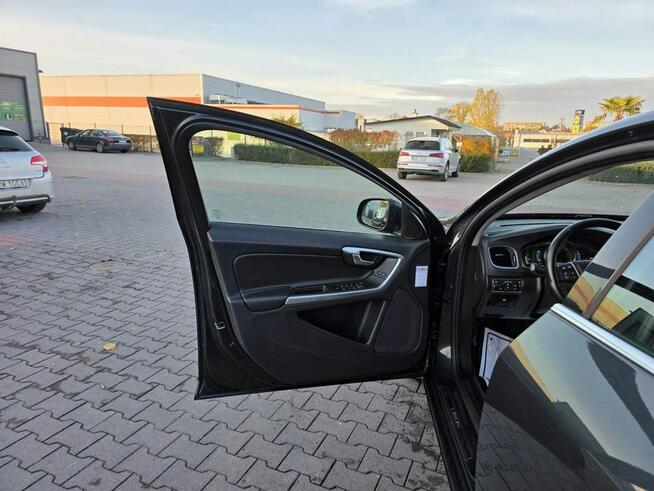 Volvo V60 2.4 D6 Plug-IN Hybrid Nawigacja Klimatronik możliwa ZAMIANA
