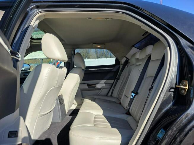 Chrysler 300C 3.0 CRD 218 koni Skóra Nawigacja Klimatronik możliwa ZAMIANA