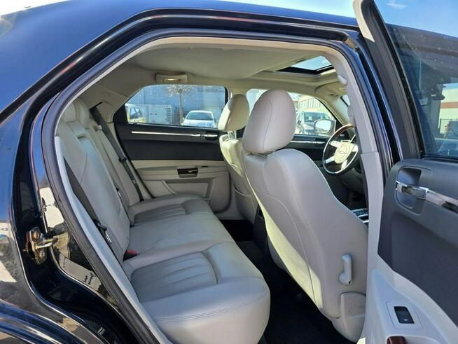 Chrysler 300C 3.0 CRD 218 koni Skóra Nawigacja Klimatronik możliwa ZAMIANA