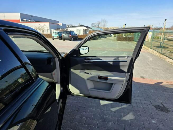 Chrysler 300C 3.0 CRD 218 koni Skóra Nawigacja Klimatronik możliwa ZAMIANA