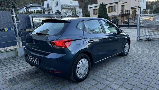 Seat Ibiza 1.0 Benzyna 2019 80 KM Bardzo ładny stan niski przebieg