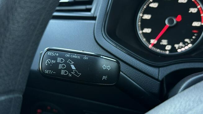 Seat Ibiza 1.0 Benzyna 2019 80 KM Bardzo ładny stan niski przebieg