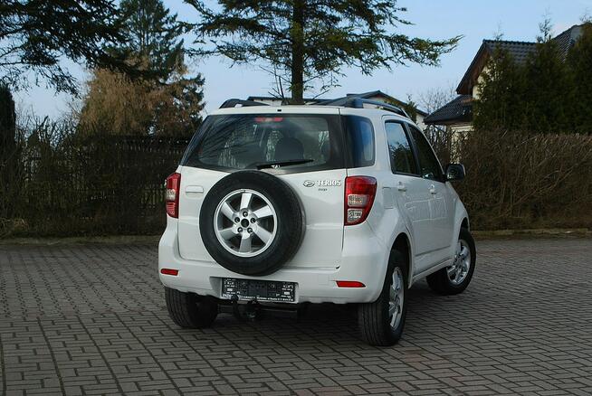 Daihatsu Terios II. 1,5 benzyna.