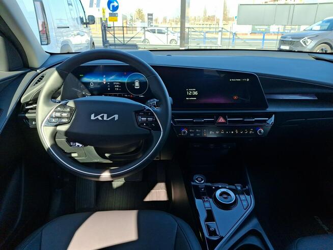 Kia Niro demo/fv23%/Business Line/18/HEV/LED