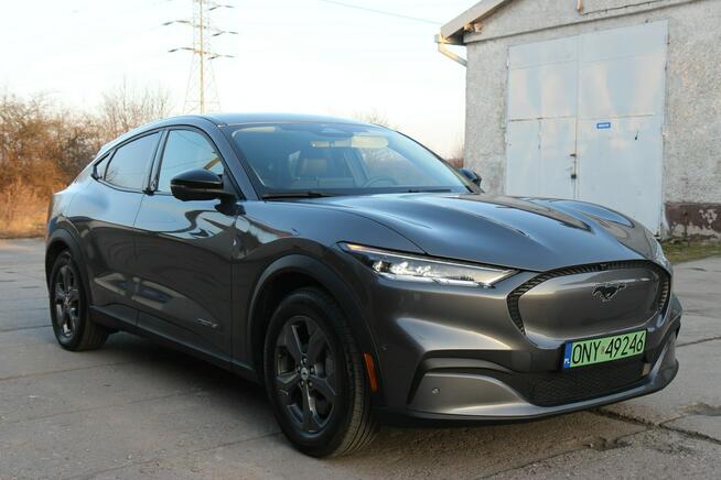 Ford Mustang Mach-E 2023 Elektryk 294KM 610km Zasięg Premium Skóra 22tkm Jak Nowy RWD