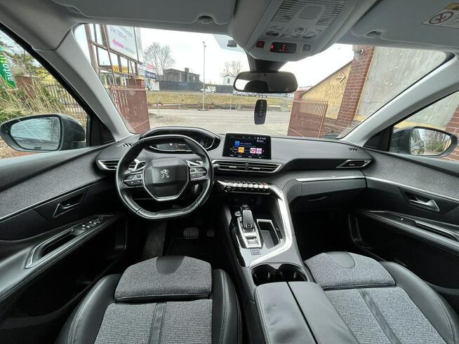 Peugeot 3008 model 2018 1.6 HDi wirtualne zegary