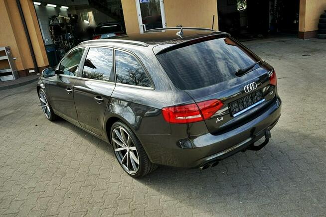 Audi A4 2,0TDI AVANT, alu R19, NAVI 2012r.