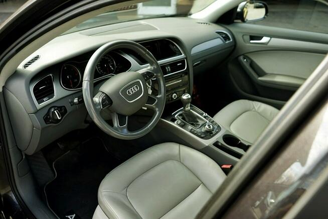 Audi A4 2,0TDI AVANT, alu R19, NAVI 2012r.