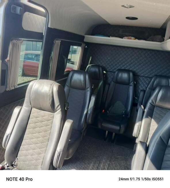 Volkswagen Crafter 9-osobowy webasto sliczny