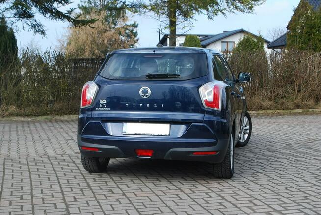 Ssangyong Tivoli 1,6 benzyna/gaz LPG.