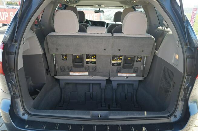 Toyota Sienna I-WSZY WŁASCICIEL W POLSCE 3,5 BENZ
