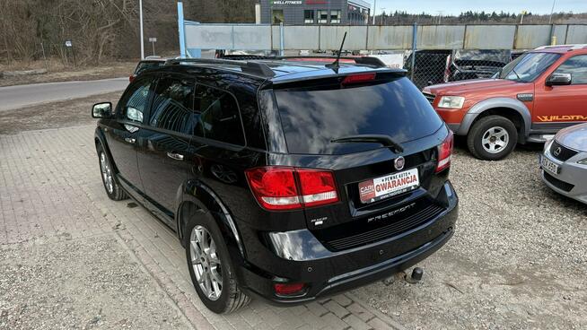 Fiat Freemont 2.0d Multijet 4x4 black code full opcja dvd Navi kamera skóry 1.r.gwar